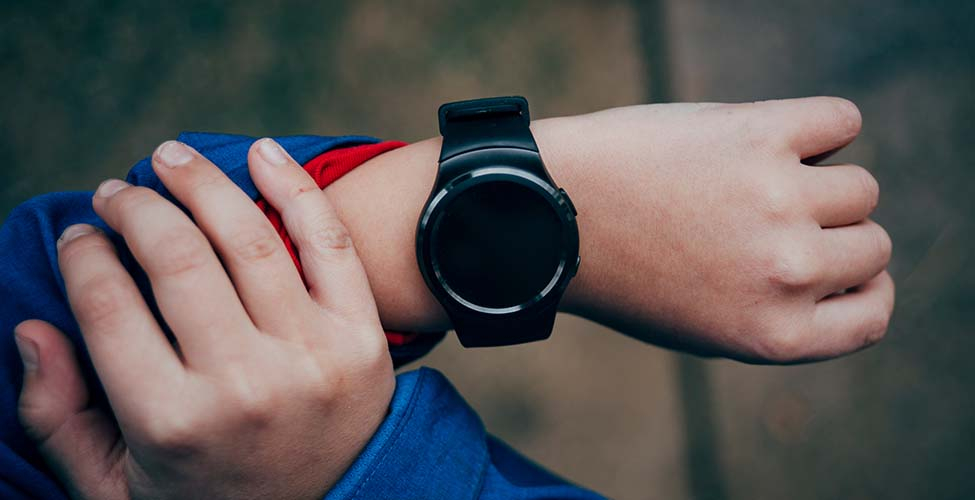 Montres connectées pour enfants : quels enjeux pour leur vie privée ?